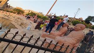 صور ترصد استمرار اقبال المواطنين على الحديقة اليابانية في رابع أيام عيد الأضحى 2024