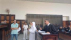 دافع غريب.. سيدة أسيوط ذبحت زوجها وطعنت ابنها ما القصة؟ 