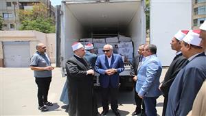 صور.. محافظ الجيزة يشهد توزيع 2 طن من لحوم صكوك الأضاحي على الأسر الأولى بالرعاية