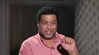 محمد جمعة يحتفل بنجاح أول ليلة عرض من مسرحية "بني آدم" في جدة