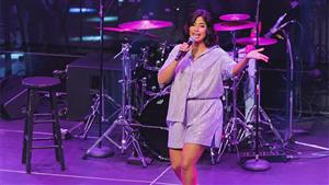 على أنغام "خُد بوسة".. روبي تتألق في حفلها الغنائي بـ "لوس أنجلوس"