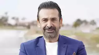 رمضان 2025.. كريم عبدالعزيز يهنئ جمهوره بحلول شهر رمضان