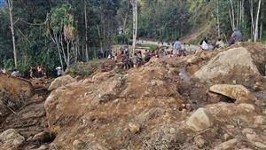 مقتل 9 أشخاص إثر انهيارات أرضية في نيبال 