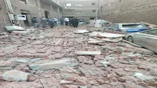 سقوط مفاجئ و4 مصابين.. دقائق من الرعب بالطالبية