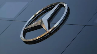 تراجع أرباح "مرسيدس" بنحو الثلث في الربع الثالث