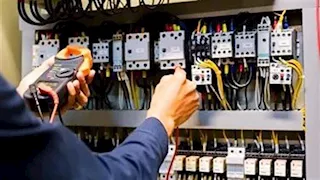 انخفاض استهلاك الكهرباء في ثاني أيام رمضان -(تفاصيل)