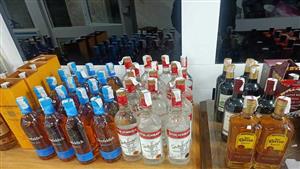 يبيع خمورًا أجنبية.. الجمارك تغرم مطعمًا في الإسكندرية 99 مليون جنيه - صور