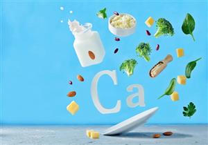 حسام موافي يحذر: علامة ليلية تدل على نقص الكالسيوم