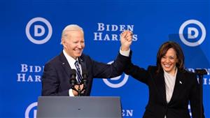 سي بي إس: حملة بايدن تدعو جميع موظفيها إلى اجتماع طارئ