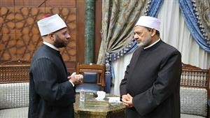 المؤسسات الدينية خلف الإمام الأكبر.. وزير الأوقاف يزور "الطيب" بمشيخة الأزهر - صور