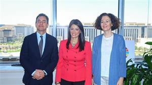 وزيرة التخطيط والتعاون تبحث تعميق التعاون لتوطين الصناعة مع فرنسا