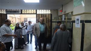 محافظ القليوبية يتفقد المركز التكنولوجي لخدمة المواطنين بمجلس مدينة بنها