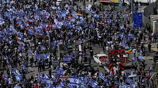 عائلات الأسرى الإسرائيليين: الظروف ناضجة للصفقة والمسؤولية عند نتنياهو