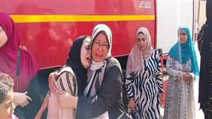 شقى عمرنا راح.. متضررو حريق معرض ملابس بنها يروون مأساتهم- صور وفيديو