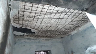 انهيار جزئي لعقار من طابقين في بولاق