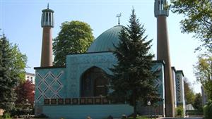  ألمانيا تفرض حظرًا على المركز الإسلامي في هامبورج