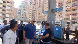 محافظ القليوبية يتفقد محطات تموين السيارات ومواقف السيارات بعد زيادة تعريفة الركوب
