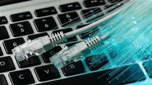 بنجلاديش تعيد خدمة الإنترنت عبر الهاتف المحمول بعد انقطاعها إثر احتجاجات دامية