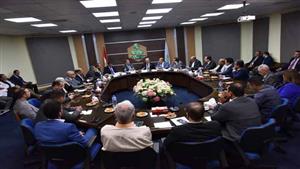 توجيهات مهمة من وزير العمل بشأن الحد الأدنى للأجور وعمال "التراحيل"