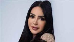 تعليق جديد من إنجي علاء بشأن مصير مسلسل "الراكون" ليوسف الشريف 