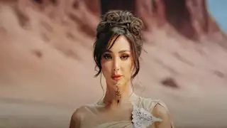 "وقعت في الملوخية".. رامز جلال يسخر من بسمة بوسيل في رامز إيلون مصر