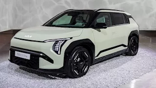 كيا تطلق سيارتها EV3 بمحرك كهربائي إضافي بقوة 45 كيلووات.. التفاصيل