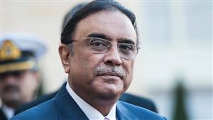 زرداري يعرب عن حزنه إزاء مصرع 35 باكستانيًا في حادث سير بإيران