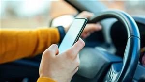 غرامة تصل لـ300 جنيه.. تحرير 2642 مخالفة تليفون أثناء القيادة