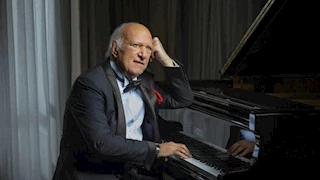 حالته مستقرة.. عمر خيرت يعتذر عن حفله القادم بعد تعرضه لأزمة صحية