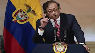 رئيس كولومبيا: وقف التعاون الاستخباراتي مع أمريكا احتجاجا على ضرب القوارب في البحر الكاريبي