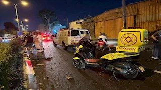 الإسعاف الإسرائيلي يعلن حالة الطوارئ في عراد بعد سقوط صاروخ إيراني