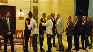 "الخطيب ومرتضى أبرز الحضور".. 40 صورة ترصد عزاء نجل رئيس الأهلي السابق محمود طاهر