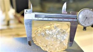 العثور على ثاني أكبر ماسة في العالم بمنجم في بوتسوانا