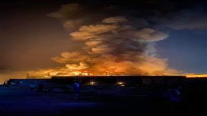 صور وفيديو ترصد اللحظات الأولي لحريق مصنع كيماويات العاشر من رمضان