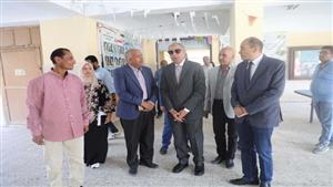  بالصور.. محافظ المنيا يتفقد لجان الدور الثانى للثانوية العامة