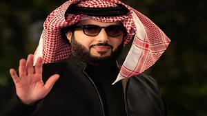 تركي آل الشيخ عن جائزة القلم الذهبي: "الفرصة مازالت متاحة"