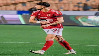 "يلعب في الدوري المصري".. الأهلي يقترب من التعاقد مع بديل وسام أبو علي