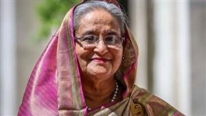 رويترز: الآلاف يقتحمون المقر الرسمي لرئيسة وزراء بنجلاديش