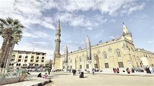 بث مباشر.. شعائر صلاة الجمعة من مسجد سيدنا الحسين