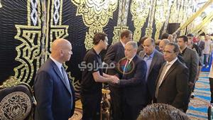 محافظ الإسماعيلية يقدم واجب العزاء في إيهاب جلال (صور)