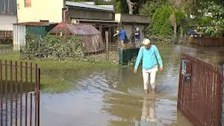 فيضانات مفاجئة تضرب 3 قرى بجنوب شرق التشيك