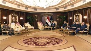 وزير الداخلية يلتقي نظيره السعودى لبحث الملفات المشتركة 