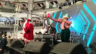 أهالي بنها يحتفلون بليلة رأس السنة (صور)