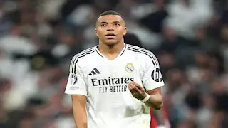 "برسالة مؤثرة".. مبابي يعلن وفاة أحد المشجعين بعد صراع مع السرطان