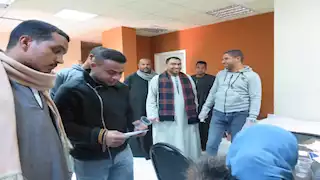 بالصور- إجراء تحليل المخدرات للمستفيدين من مشروع "أنت تقدر" بالأقصر