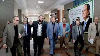 رئيس جامعة المنصورة يتفقد التوسعات الإنشائية بالمراكز الطبية ومستشفى الأطفال - صور