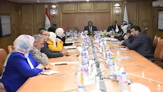 محافظ قنا يتابع تنفيذ مشروع التنمية الحضرية بـ"الحميدات والمعنا" - صور