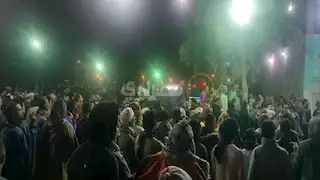 بينهم 3 أشقاء.. تشييع جثامين 5 من ضحايا "حادث مطروح" في أسيوط - فيديو وصور