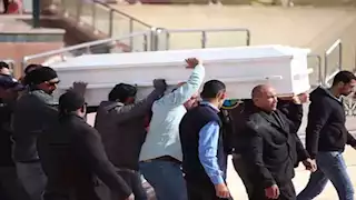 بحضور نجوم الفن.. لقطات من جنازة والد ياسمين عبدالعزيز 