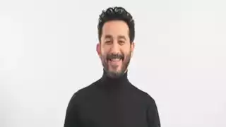 أحمد حلمي يوجه رسالة لـ عمرو دياب بعد ألبومه الجديد "ابتدينا" (فيديو)